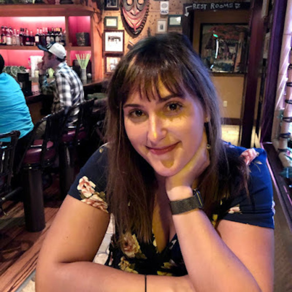 Meet your Posher, Erica - Picture 1 of 1